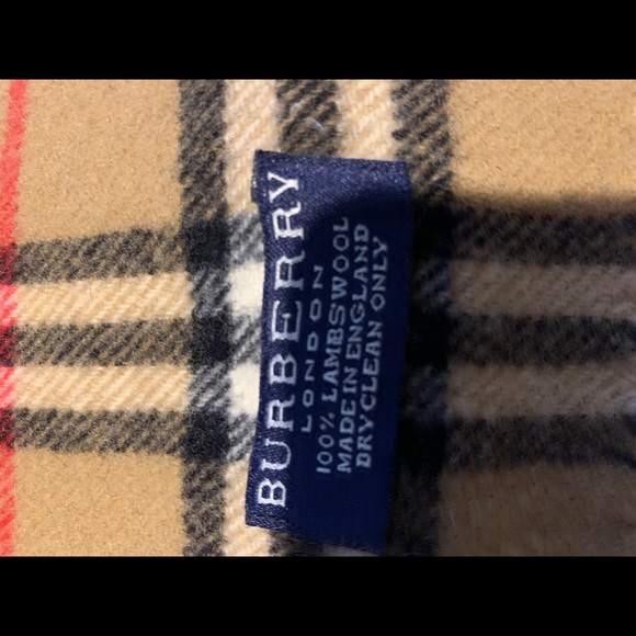 Burberry check scarf - Picture 3 of 3
